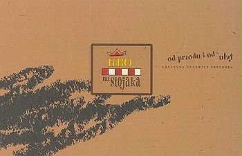HBO na stojaka. Od przodu i od tyłu