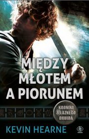 Między młotem a piorunem