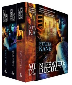 Nieświęta magia Nieświęte duchy Miasto duchów Pakiet