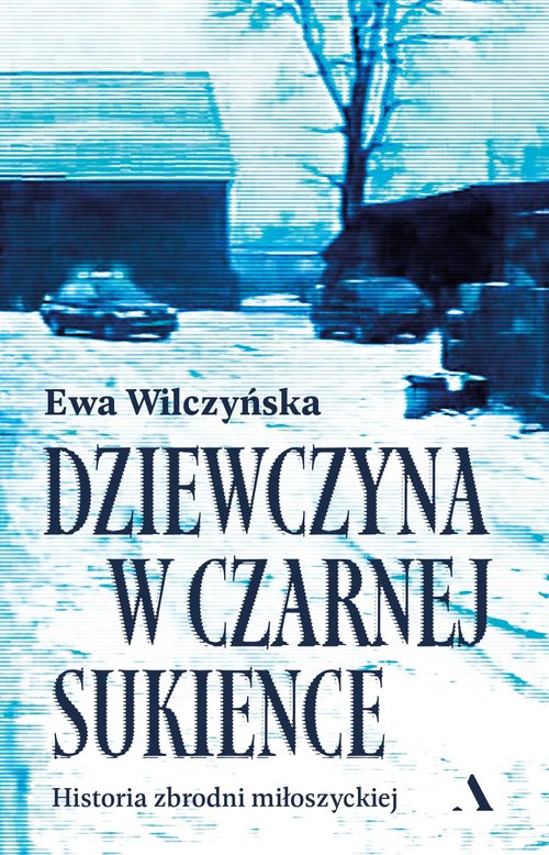Dziewczyna w czarnej sukience.