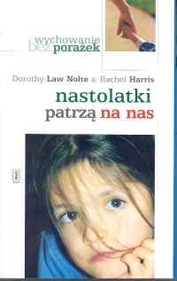 Nastolatki patrzą na nas